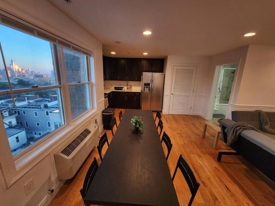 Luxurious 2 Bed ! Mins To Nyc! Διαμέρισμα Union City Εξωτερικό φωτογραφία