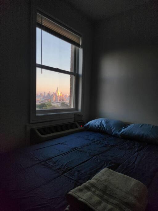 Luxurious 2 Bed ! Mins To Nyc! Διαμέρισμα Union City Εξωτερικό φωτογραφία